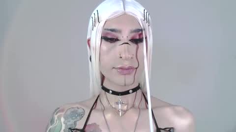     online show from January 2025 01:58:02 AM