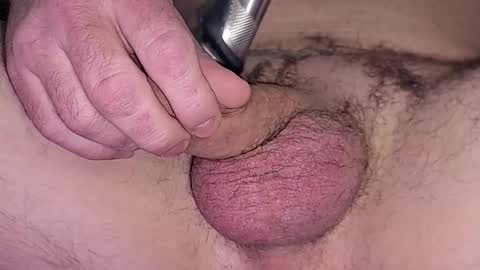 Snapshot of alienprobes914 chatting on December 2025 06:12:01 PM Doll Destroyer online show from December 2025 06:12:01 PM