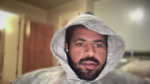 aliensuperstar423 online show from January 2026 01:09:02 AM