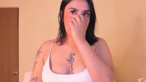 aliice_69 online show from December 2024 01:13:02 PM