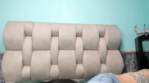 Snapshot of aliice_greco chatting on January 2025 11:04:02 PM Alice online show from January 2025 11:04:02 PM