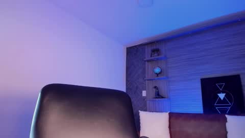 Alice online show from December 2025 08:14:02 PM