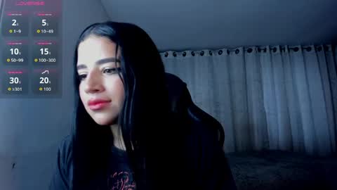 Snapshot of aliice_walker_ chatting on June 2026 10:59:01 PM aliice_walker_ online show from June 2026 10:59:01 PM