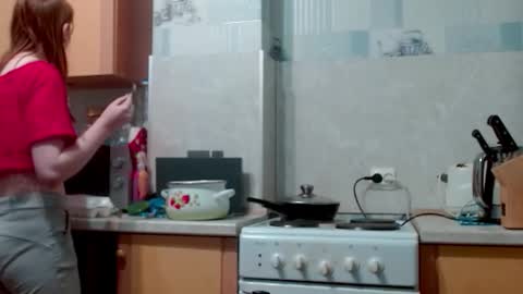 Snapshot of aliiice_stone chatting on October 2025 01:19:02 AM Alice online show from October 2025 01:19:02 AM