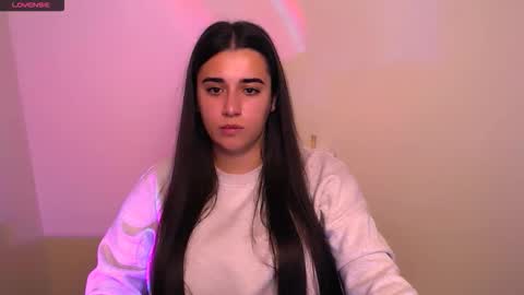 Alina online show from October 2025 08:38:01 AM