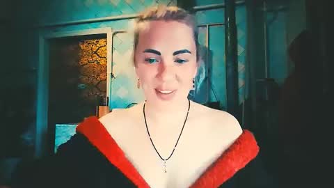 Snapshot of alinafrey_ chatting on April 2026 06:49:01 AM Alina online show from April 2026 06:49:01 AM