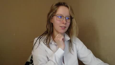 Snapshot of alinasei chatting on February 2026 09:07:01 PM alinasei online show from February 2026 09:07:01 PM