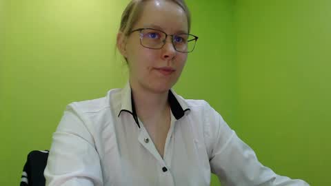 alinasei online show from May 2026 01:19:01 PM