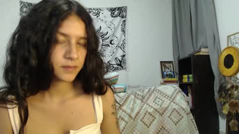 Snapshot of alinawoolf_ chatting on March 2025 05:05:02 AM  Ali  online show from March 2025 05:05:02 AM