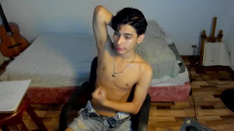 AliotTwink online show from January 2026 02:38:01 AM