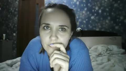 Alisa07x online show from April 2026 01:49:01 PM