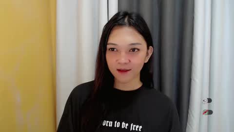 Snapshot of alisa_kiss_ chatting on January 2025 03:32:02 PM Shanti xhey online show from January 2025 03:32:02 PM