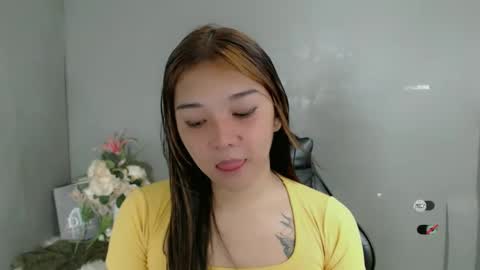 Snapshot of alisa_kiss_ chatting on February 2025 01:22:02 PM Shanti xhey online show from February 2025 01:22:02 PM