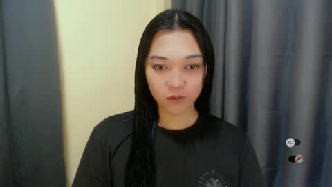 Snapshot of alisa_kiss_ chatting on March 2025 11:40:01 AM Shanti xhey online show from March 2025 11:40:01 AM