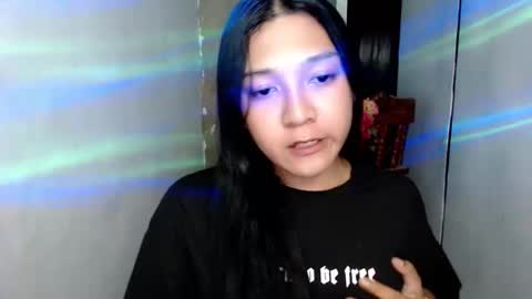 Snapshot of alisa_kiss_ chatting on September 2025 10:48:02 AM Shanti xhey online show from September 2025 10:48:02 AM