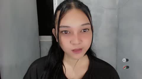 Snapshot of alisa_kiss_ chatting on October 2025 06:14:02 PM Shanti xhey online show from October 2025 06:14:02 PM