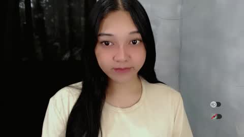 Snapshot of alisa_kiss_ chatting on November 2025 07:51:01 AM Shanti xhey online show from November 2025 07:51:01 AM