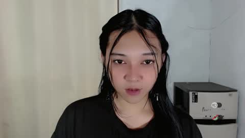 Snapshot of alisa_kiss_ chatting on December 2025 02:43:02 PM Shanti xhey online show from December 2025 02:43:02 PM