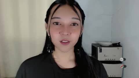 Snapshot of alisa_kiss_ chatting on December 2025 02:49:01 AM Shanti xhey online show from December 2025 02:49:01 AM