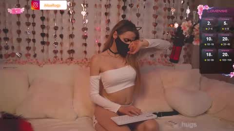 Alisarogs online show from February 2025 12:30:01 AM