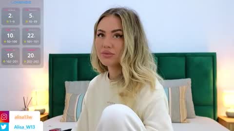 Alisa online show from October 2025 09:32:02 AM