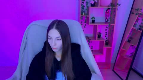 Alise online show from October 2025 06:10:02 AM