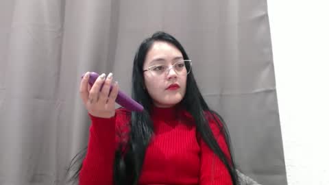 alisha_9997 online show from November 2025 01:02:02 PM