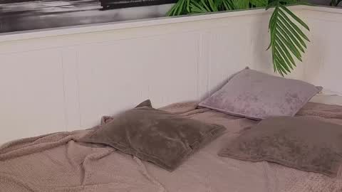 July online show from April 2026 07:58:02 PM