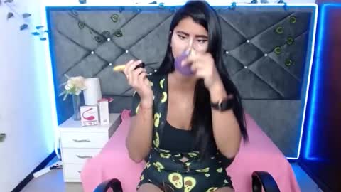 alisha_gamskar13 online show from April 2026 01:14:02 PM