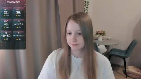 Snapshot of alisha_ley chatting on April 2026 01:57:02 PM Alya online show from April 2026 01:57:02 PM