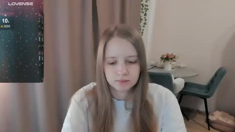 Snapshot of alisha_ley chatting on April 2026 09:04:01 AM Alya online show from April 2026 09:04:01 AM