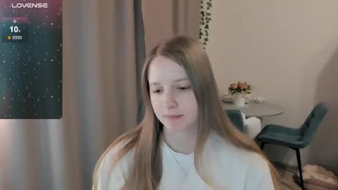 Snapshot of alisha_ley chatting on May 2026 01:14:02 AM Alya online show from May 2026 01:14:02 AM