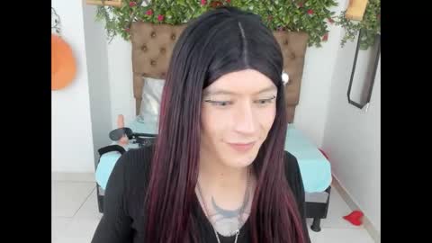 Snapshot of alishaa_nixx chatting on March 2025 10:22:01 AM alishaa_nixx online show from March 2025 10:22:01 AM