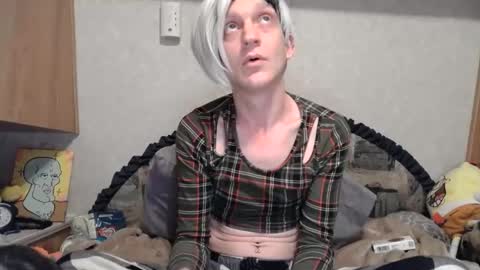 Alisha online show from November 2025 09:52:01 AM