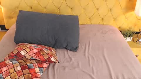 Snapshot of alishaweir chatting on November 2025 07:49:02 PM Luna online show from November 2025 07:49:02 PM