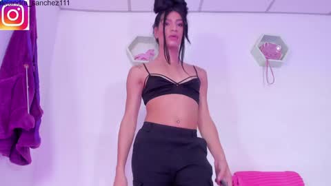 Alisia online show from February 2025 05:09:01 PM