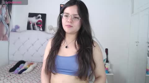 alissa_morrison online show from November 2025 04:22:02 PM