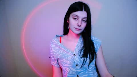 Alissa online show from January 2025 01:17:02 PM