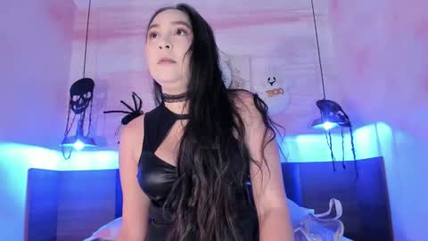 Alissa online show from October 2025 11:32:02 AM