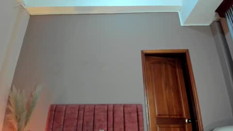 AlissaNix online show from November 2025 05:02:01 PM