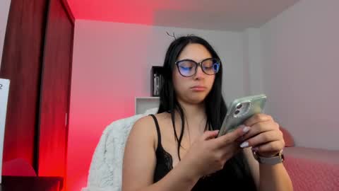 Snapshot of alissia_viera chatting on September 2025 08:52:02 PM iraide online show from September 2025 08:52:02 PM