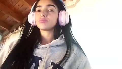 Snapshot of alisson369_ chatting on February 2025 12:48:02 PM Alisson369 online show from February 2025 12:48:02 PM