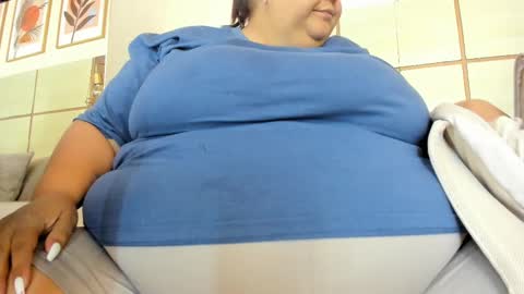 Snapshot of alisson_am chatting on September 2025 11:32:01 AM Alisson online show from September 2025 11:32:01 AM