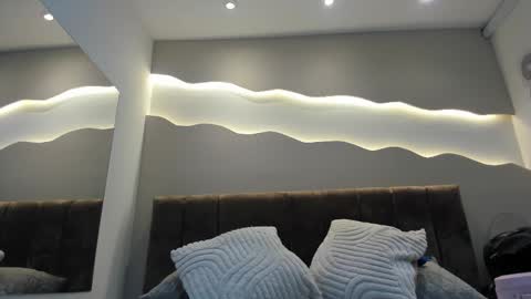 Snapshot of alisson_am chatting on December 2025 11:19:01 AM Alisson online show from December 2025 11:19:01 AM