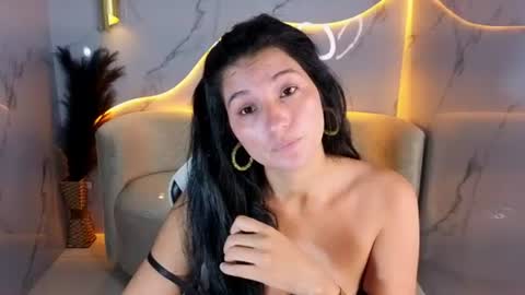 Snapshot of alisson_tx_ chatting on July 2026 08:00:02 PM alisson_tx_ online show from July 2026 08:00:02 PM