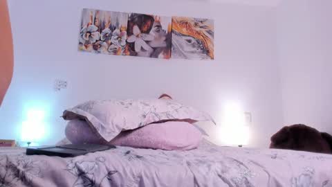 Snapshot of alissonroyce chatting on October 2025 02:26:02 AM Goddess  online show from October 2025 02:26:02 AM