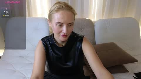 alisssarose online show from December 2024 08:09:01 AM