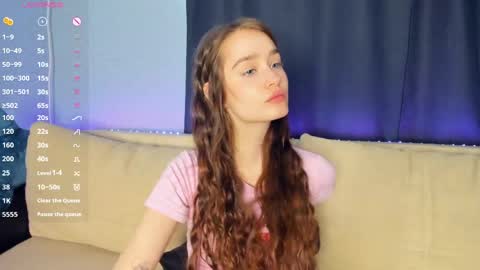 Alivia online show from April 2026 08:03:01 AM