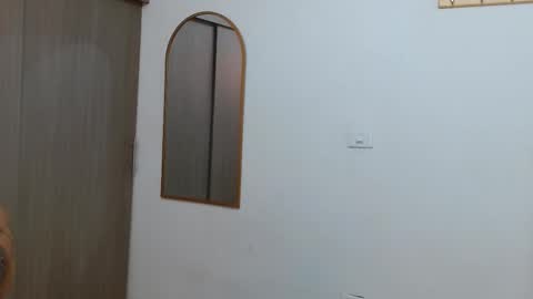 Snapshot of alixmartin1 chatting on November 2025 12:35:02 AM alix online show from November 2025 12:35:02 AM