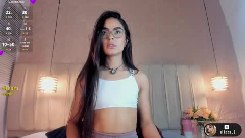 Snapshot of alizza_ chatting on November 2025 11:41:01 AM alizza_ online show from November 2025 11:41:01 AM